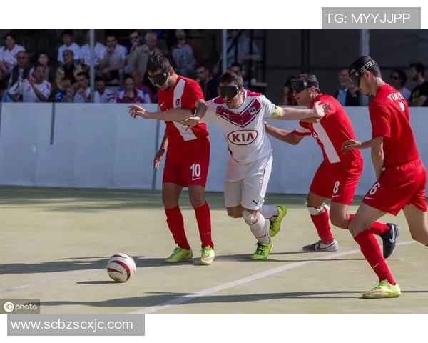 泰国孩子足球热潮兴起助力青少年成长与团结精神培养